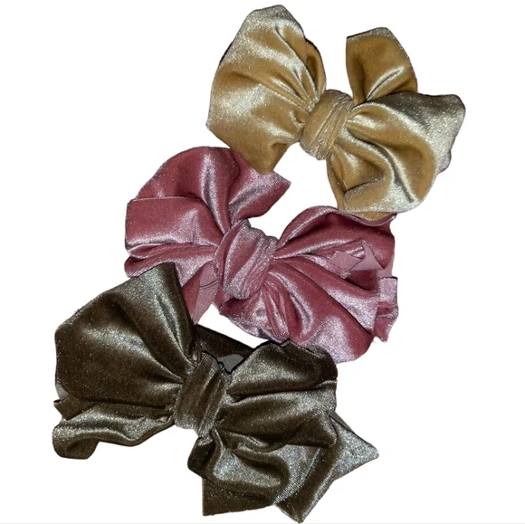 *4/$30* Set of 3 Velvet Baby Headbands - Picture 2 of 2